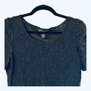 INC International Concepts Black Lace Short Sleeve Blouse with Peplum Sz Large